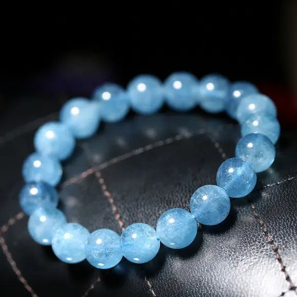 Aquamarine Bracelet, the stone full of youthfulness!